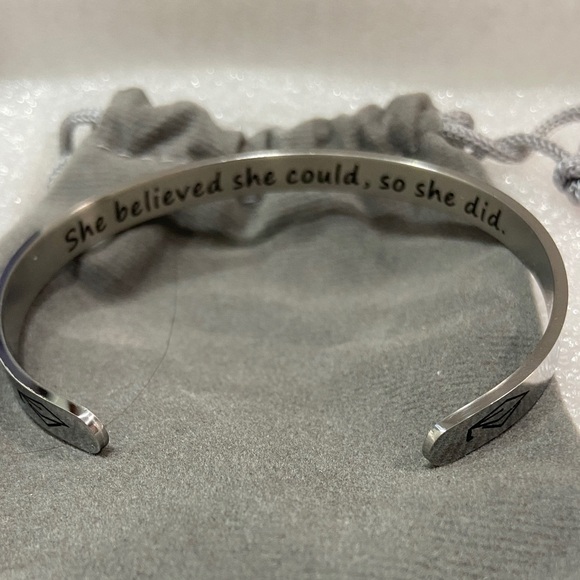 Graduation Gift Box - Picture 3 of 4